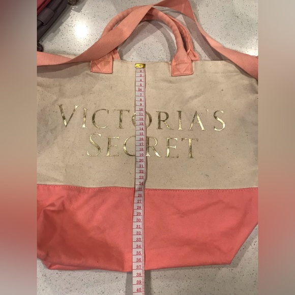 Victor’s secret tote - Picture 3 of 5